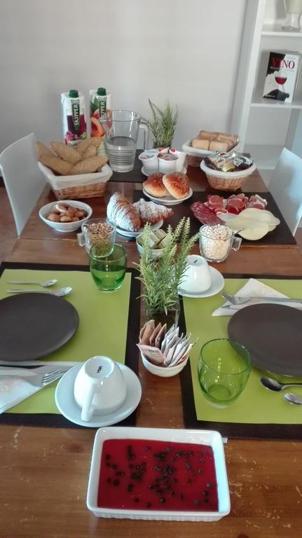 Acomodação com café da manhã  La Piazzetta Palermo